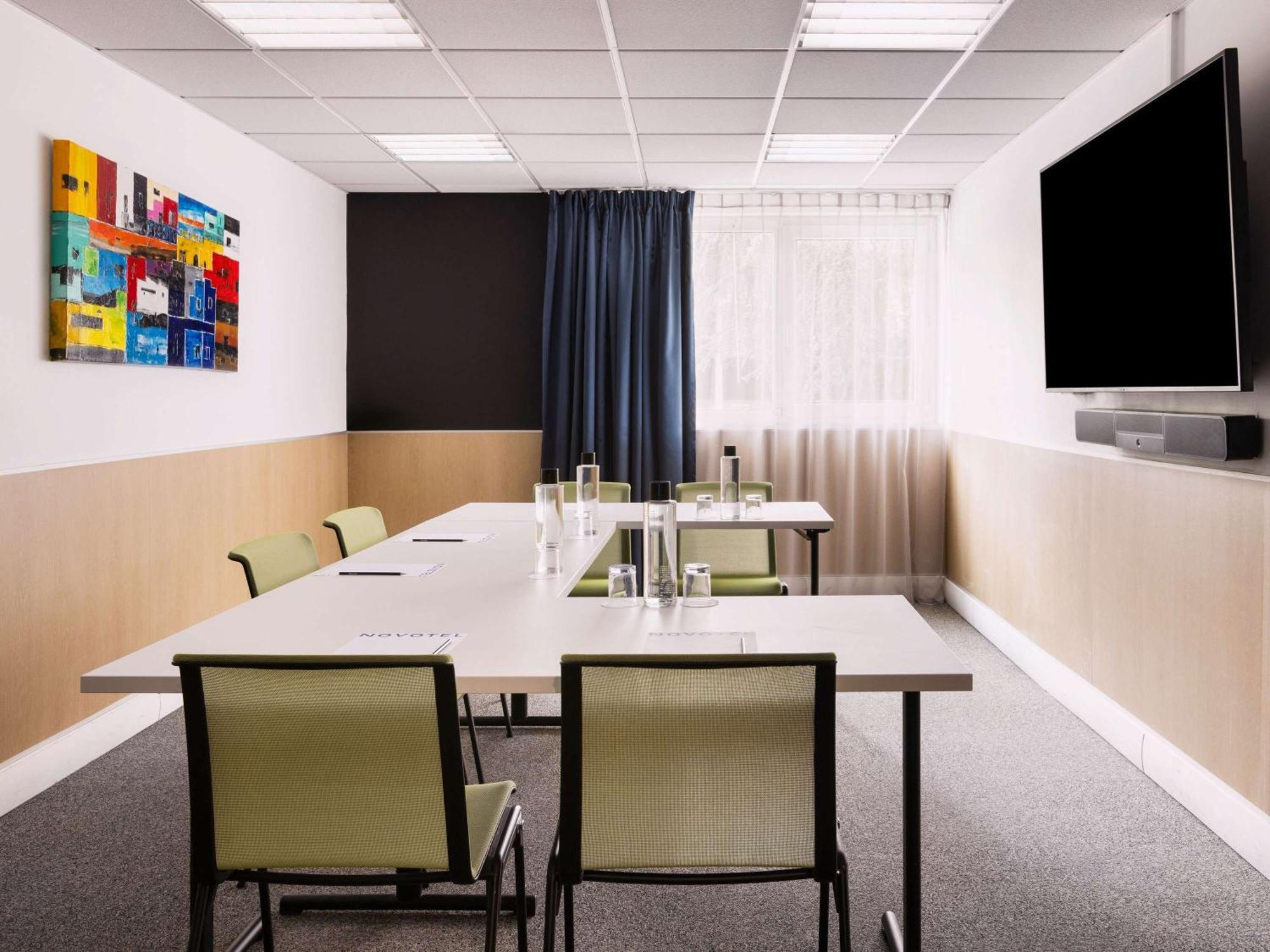 Novotel Rennes Alma Bagian luar foto