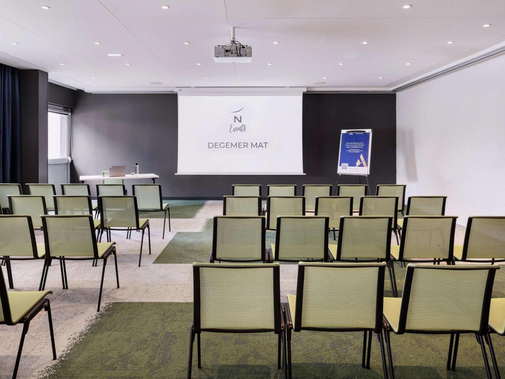 Novotel Rennes Alma Bagian luar foto