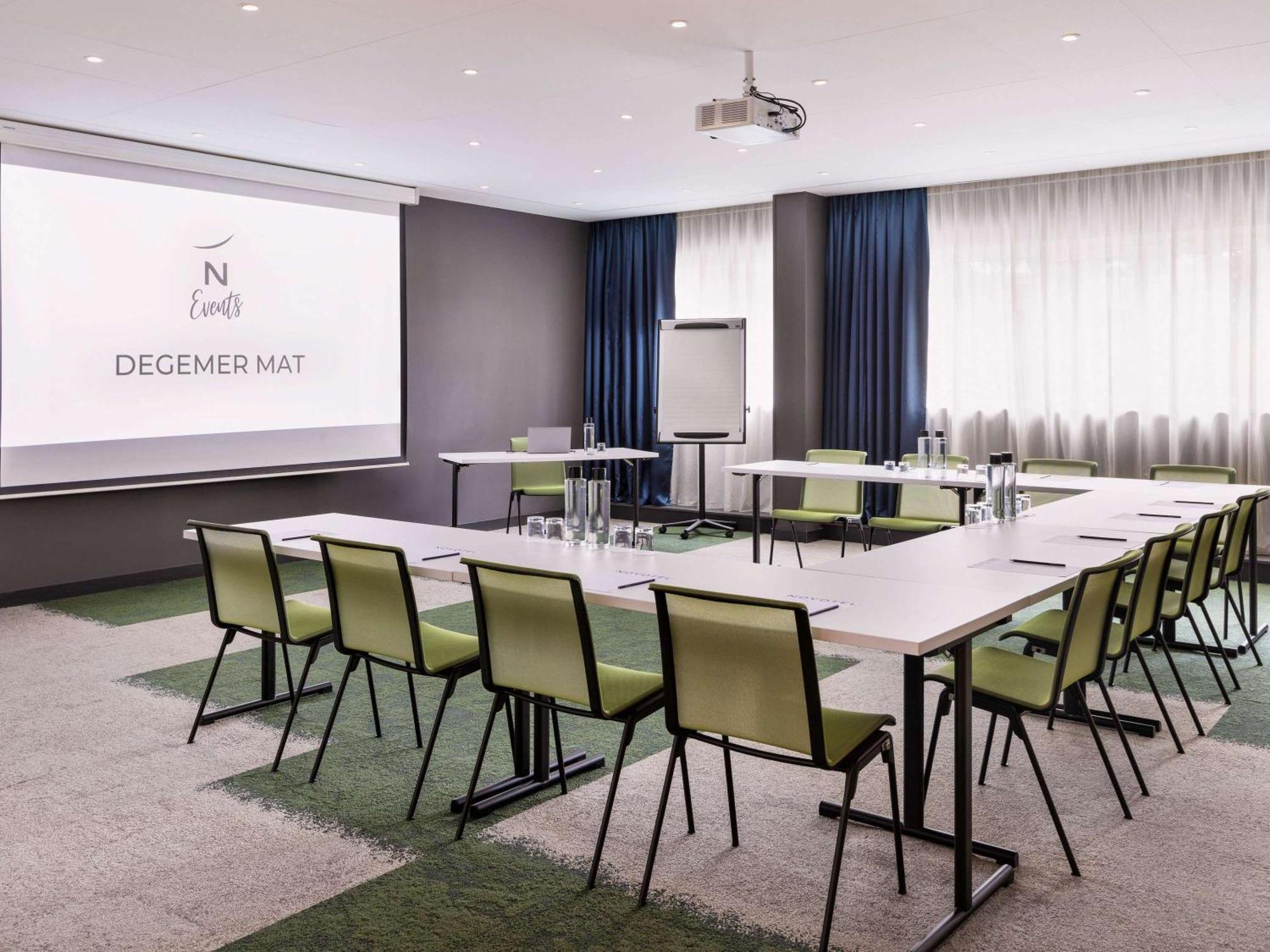 Novotel Rennes Alma Bagian luar foto